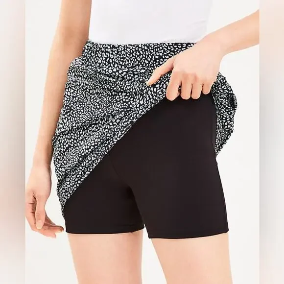 Lou & Grey Cheetah Print Wanderweave Zip Pocket Skort Skirt Black/White Size L - Picture 3 of 12